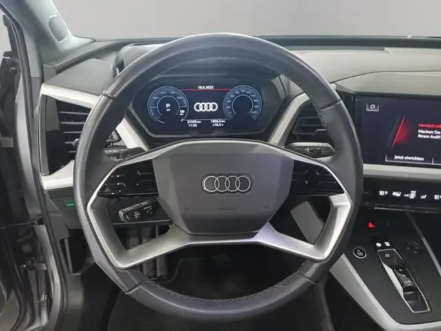 Audi 50