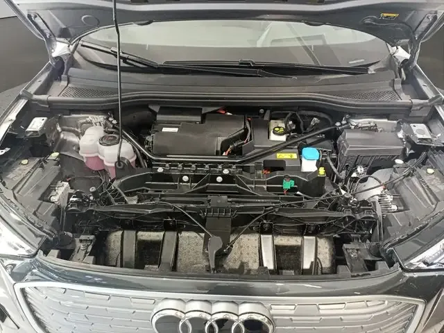 Audi 50