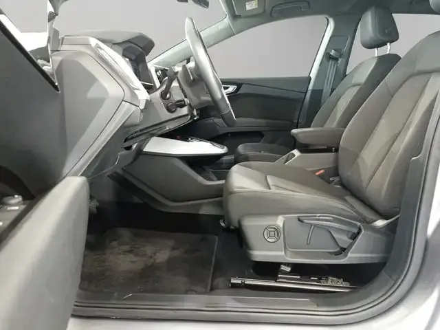 Audi 50
