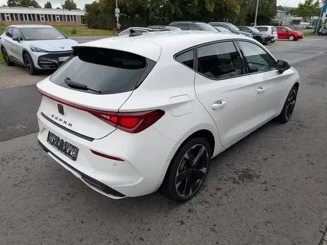 CUPRA Leon
