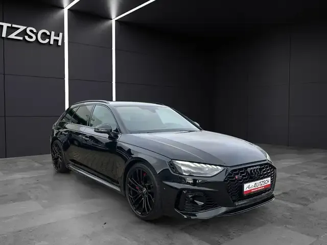 Audi RS4