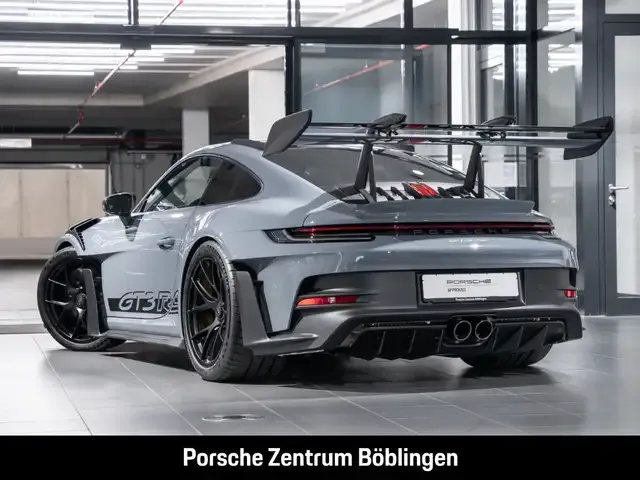 Porsche 992