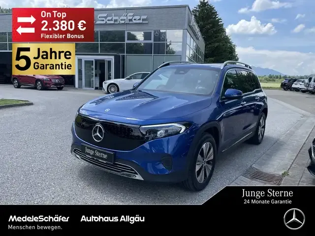 Mercedes-Benz EQB 300