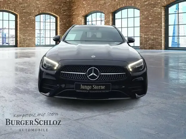 Mercedes-Benz E 300