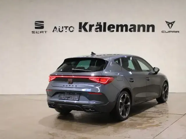 CUPRA Leon