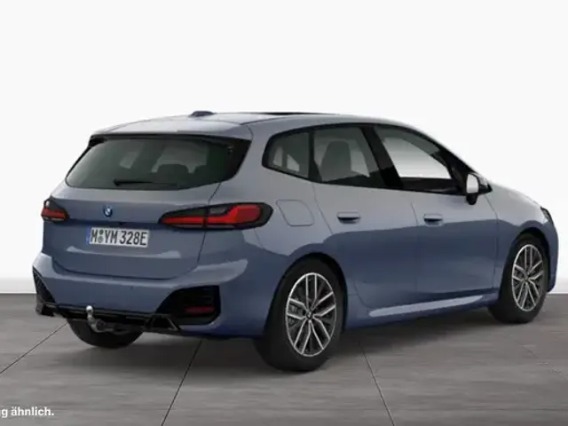 BMW 225