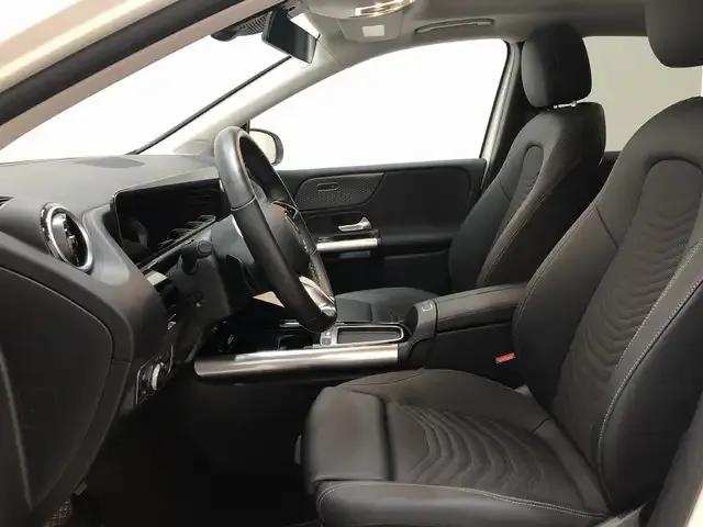Mercedes-Benz B 250