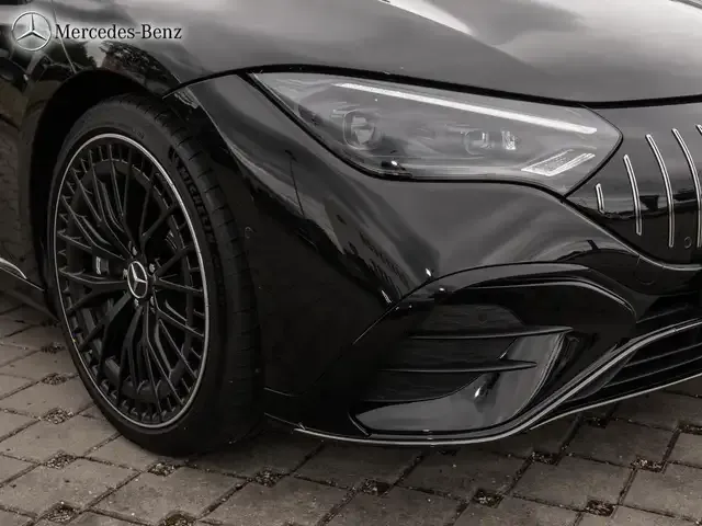 Mercedes-Benz EQE 53