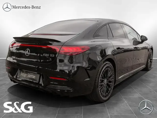 Mercedes-Benz EQE 53