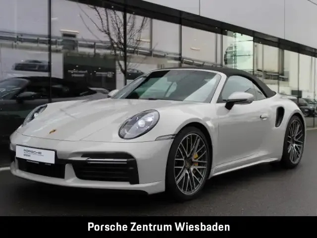 Porsche 992