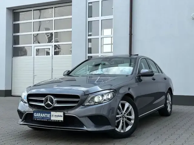 Mercedes-Benz C 200