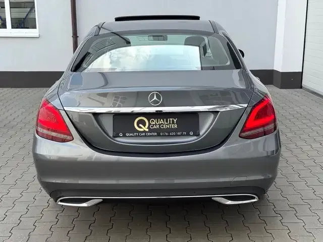 Mercedes-Benz C 200