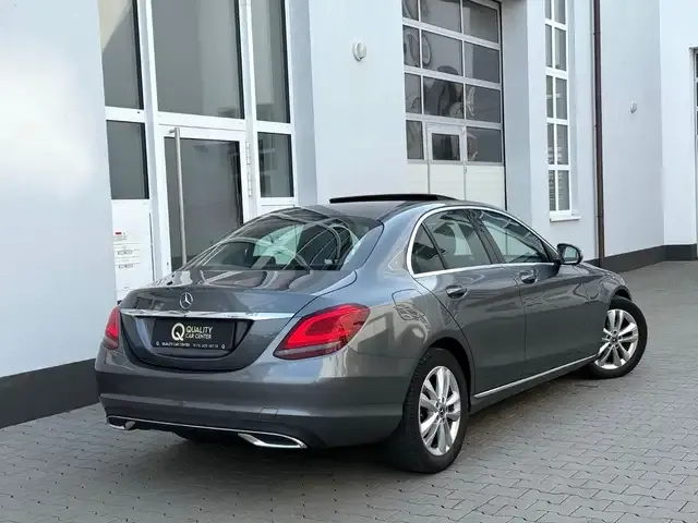 Mercedes-Benz C 200