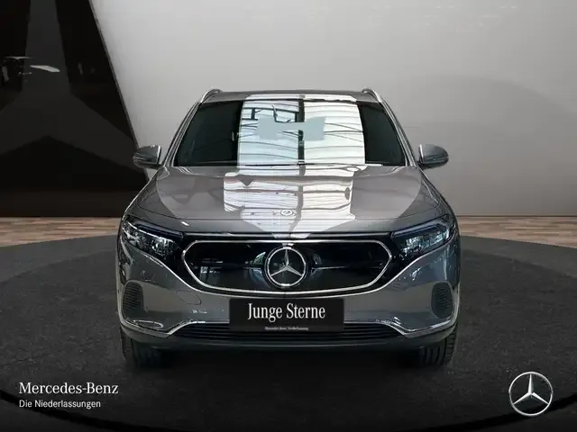 Mercedes-Benz EQA 300