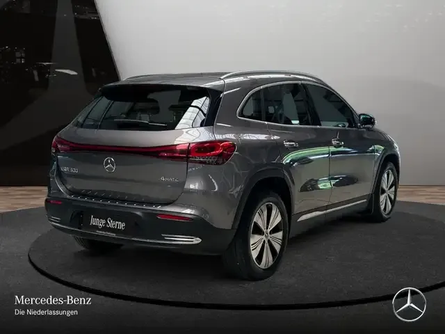 Mercedes-Benz EQA 300
