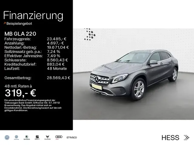 Mercedes-Benz GLA 220