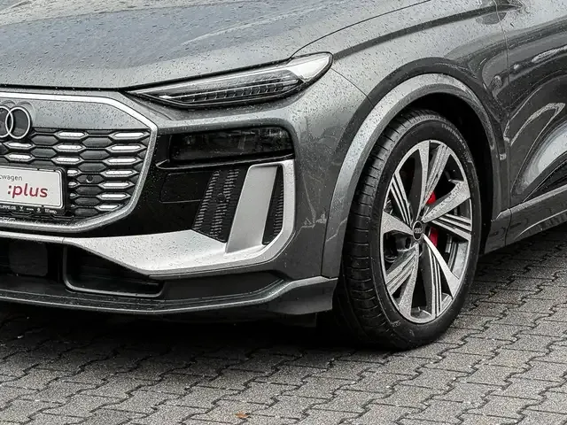 Audi SQ6 e-tron