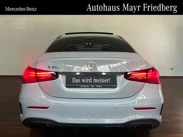 Mercedes-Benz A 200
