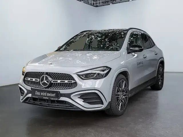 Mercedes-Benz GLA 200