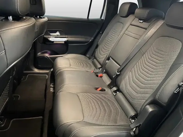 Mercedes-Benz EQB 300