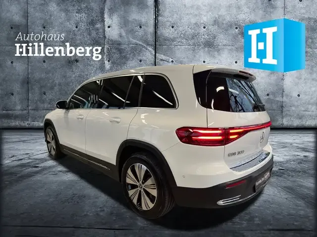 Mercedes-Benz EQB 300