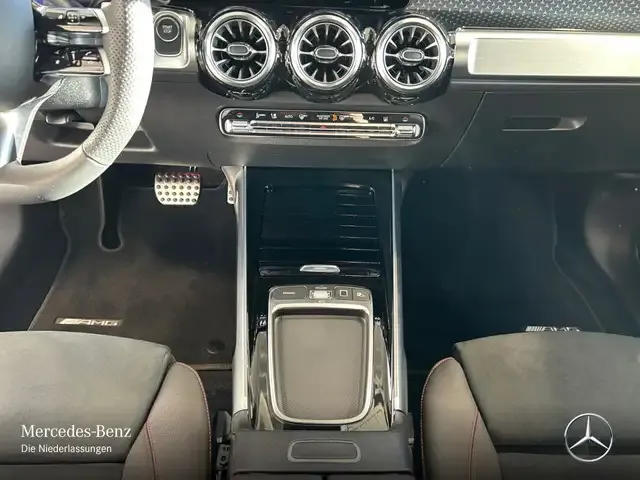 Mercedes-Benz EQB 250