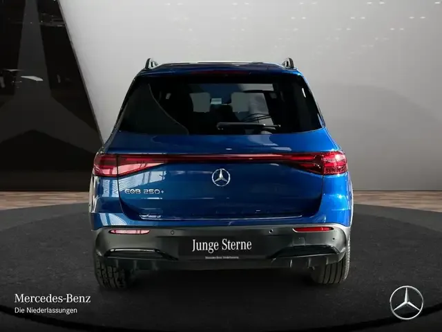 Mercedes-Benz EQB 250