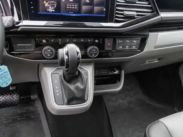 Volkswagen T6.1 Caravelle