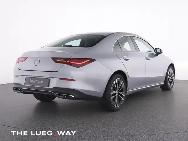 Mercedes-Benz CLA 180