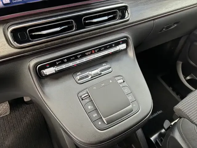 Mercedes-Benz EQV 300