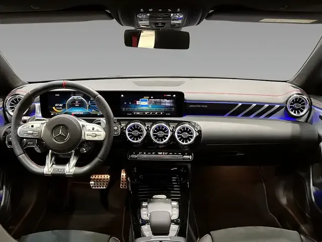 Mercedes-Benz CLA 45 AMG