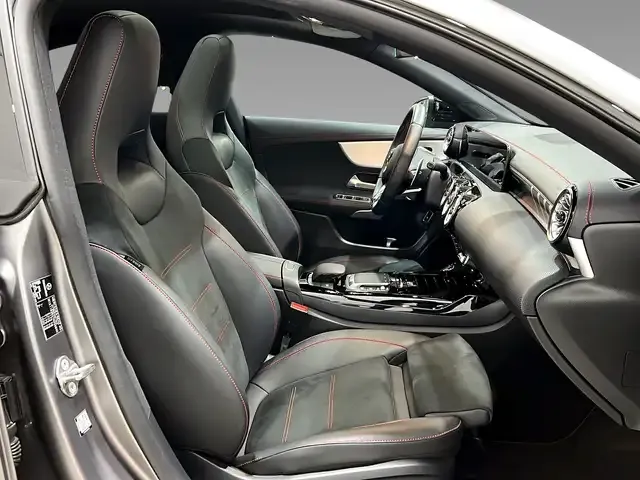 Mercedes-Benz CLA 45 AMG