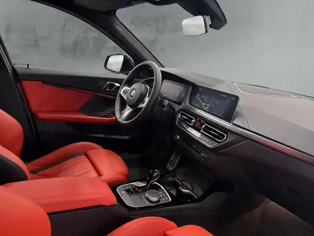 BMW 128