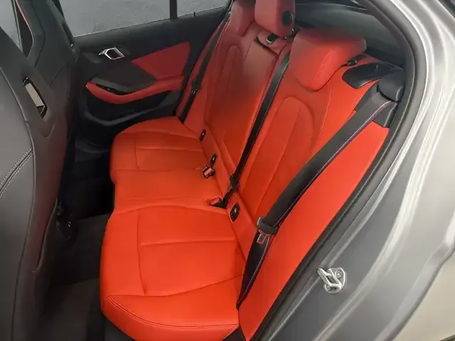BMW 128