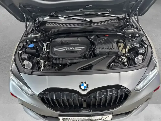 BMW 128