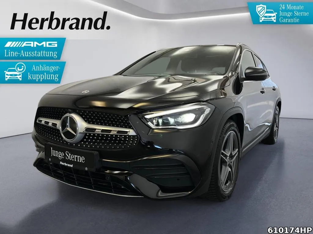 Mercedes-Benz GLA 200