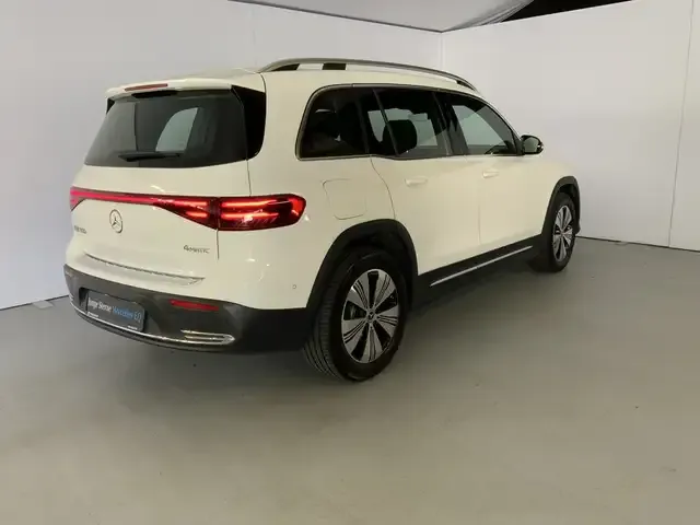 Mercedes-Benz EQB 300