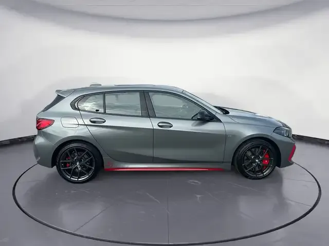 BMW 128