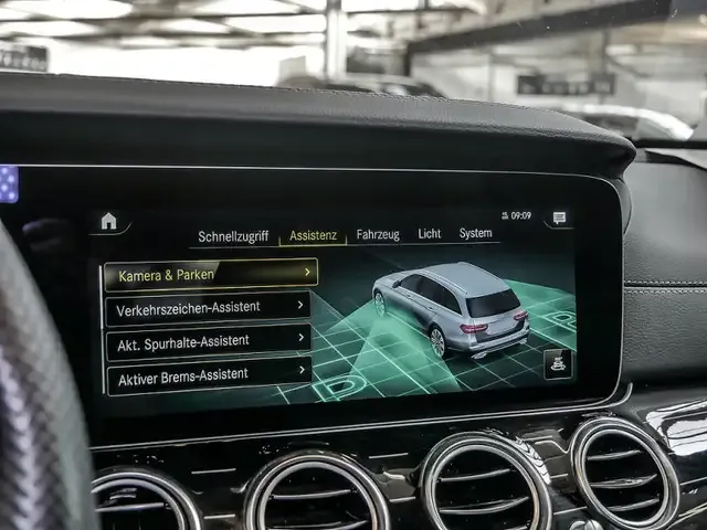 Mercedes-Benz E 400