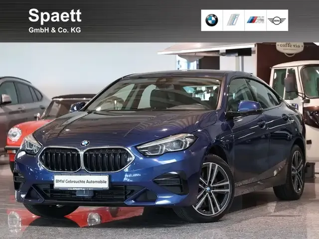 BMW 220