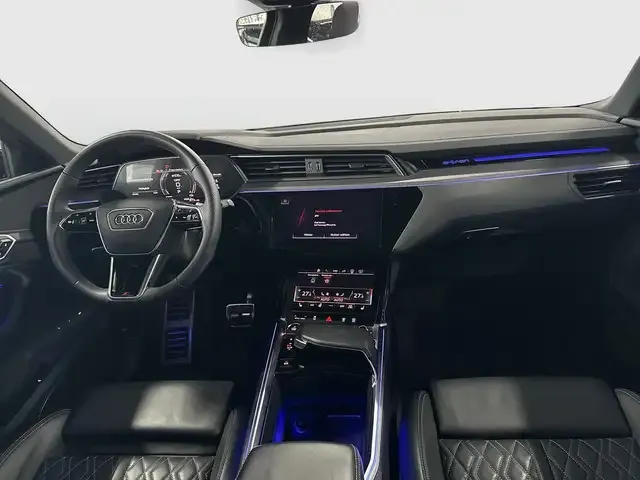 Audi SQ8 e-tron