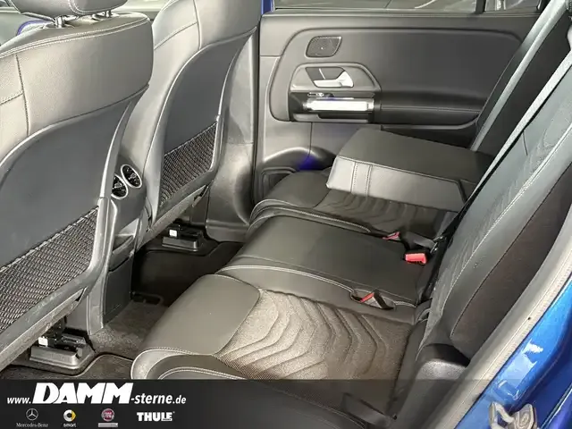 Mercedes-Benz EQB 300