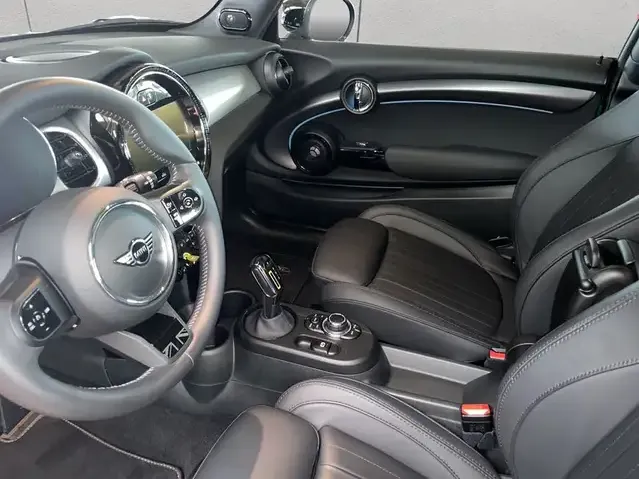 MINI Cooper SE