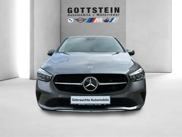 Mercedes-Benz B 250