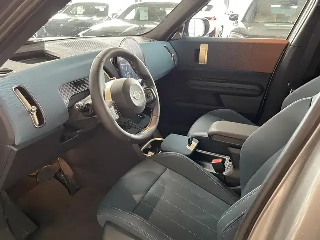 MINI Cooper C