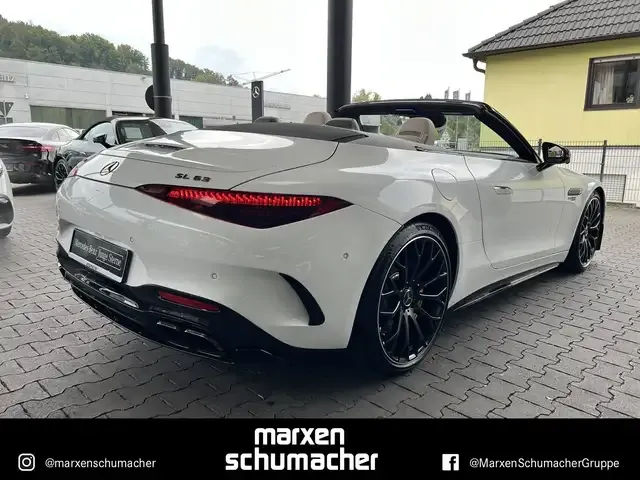Mercedes-Benz SL 63 AMG