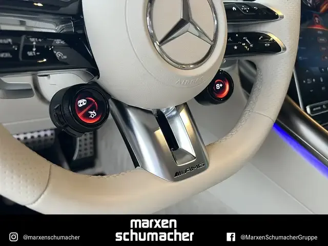 Mercedes-Benz SL 63 AMG