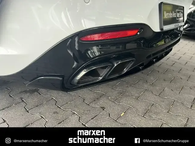 Mercedes-Benz SL 63 AMG