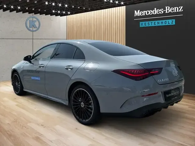 Mercedes-Benz CLA 250