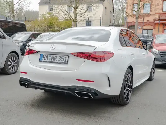 Mercedes-Benz C 200